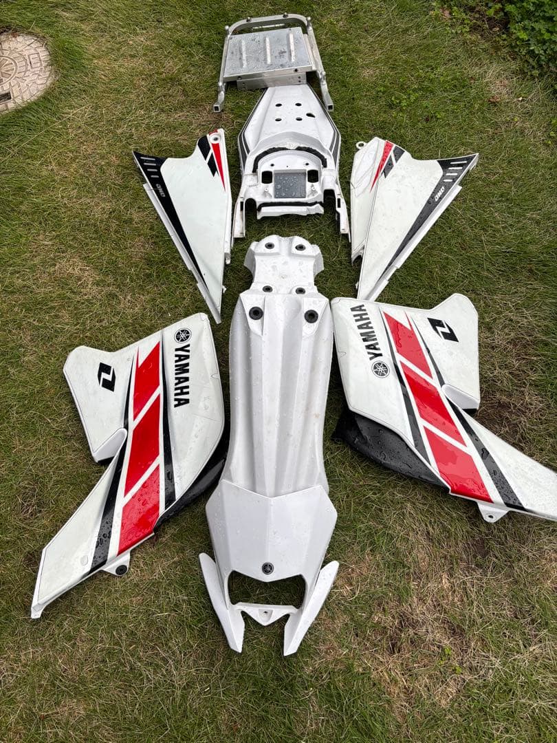 wr250r純正　外装セット　ホワイト/レッド