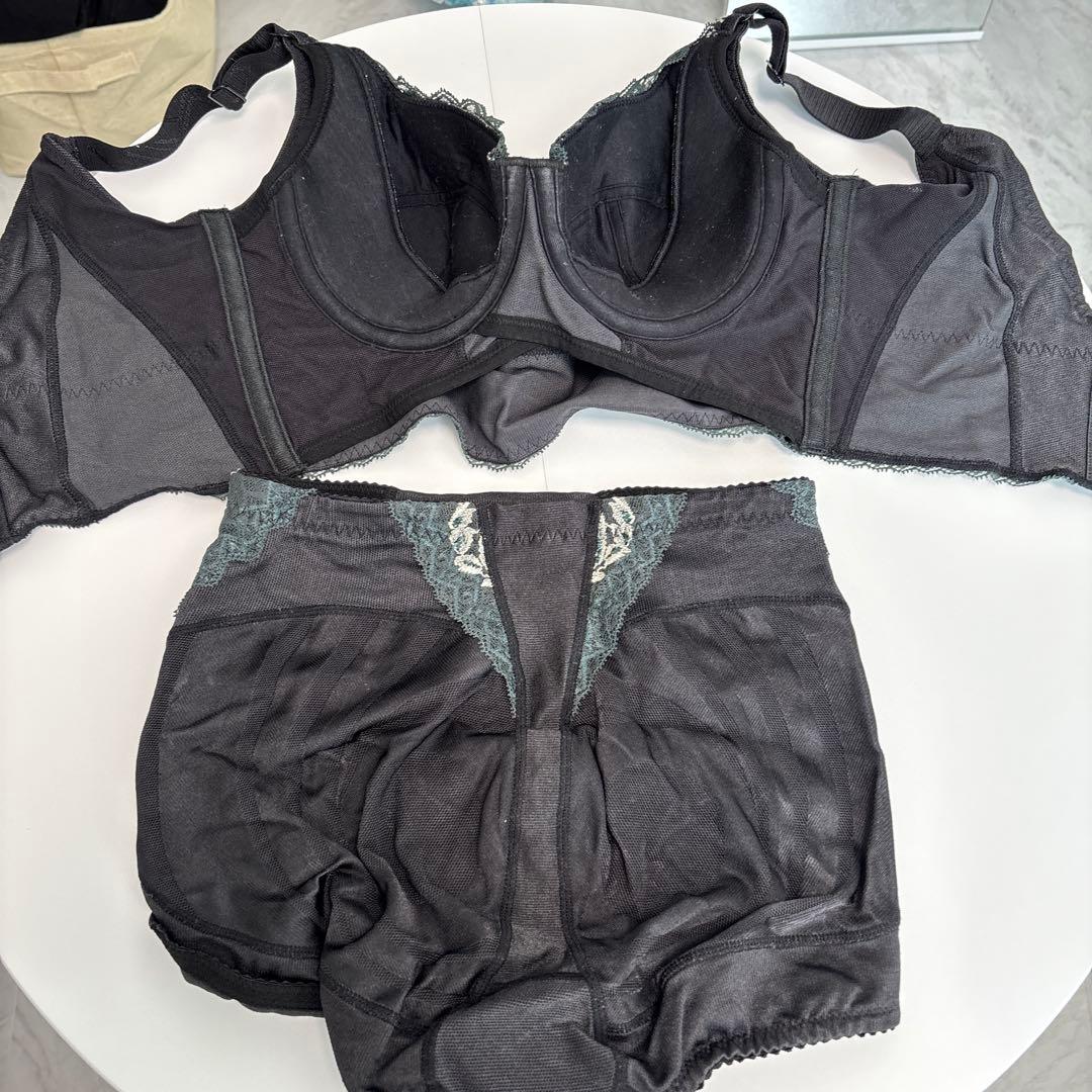 user_5c966f15ショートブラ、ショートガードルC70M