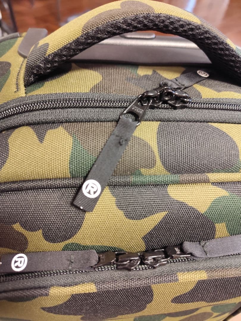 APE 1ST CAMO CORDURA キャリーバッグ　エイプ　スーツケース