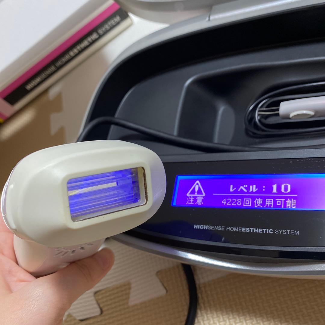 ケノン　脱毛器　ver. 7.1 ホワイト カートリッジ3個付き