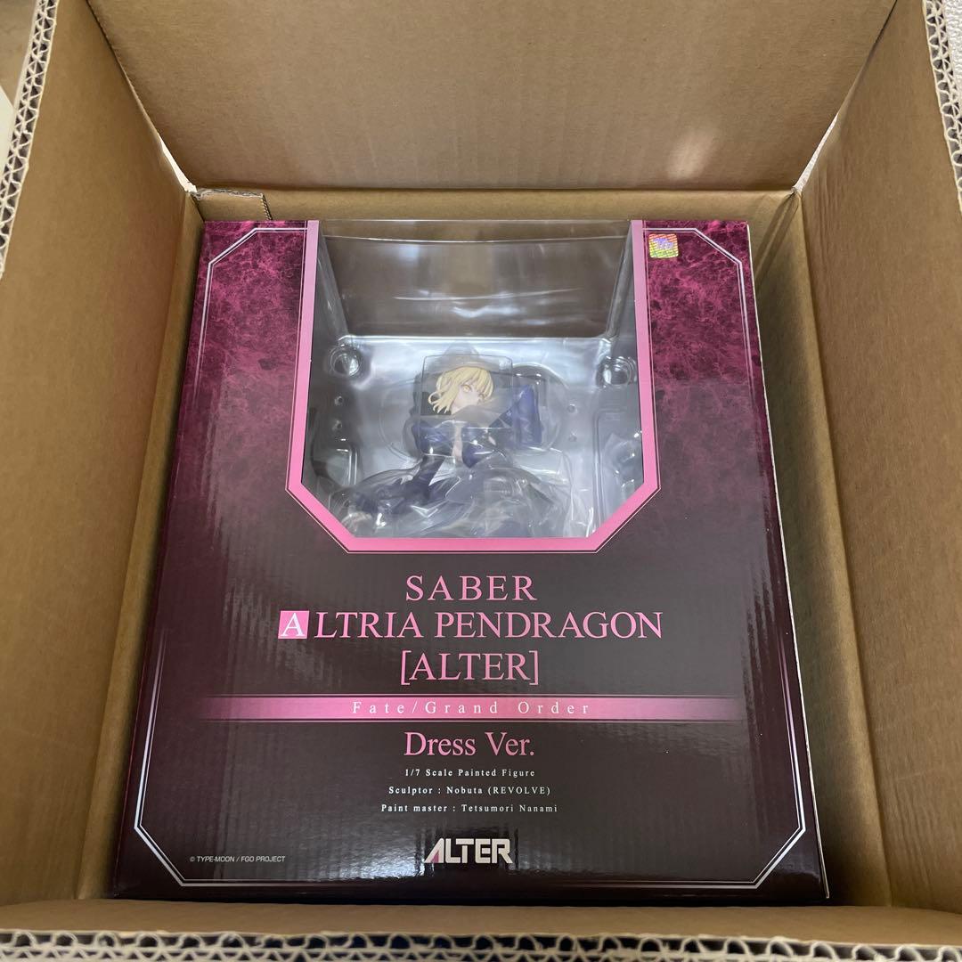 アルター　セイバー／アルトリア・ペンドラゴン［オルタ］　ドレスVer. 開封済み
