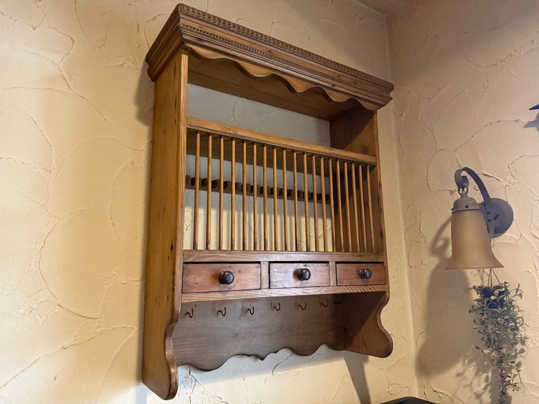 イギリスアンティークオールドパイン　プレートラック