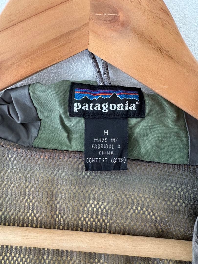 Patagonia ストームジャケット　2002年　ゴアテックスパーカーMカーキ
