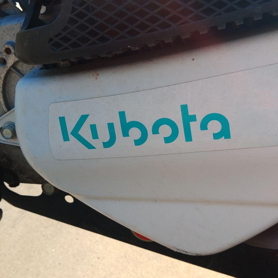 週末限定　Kubota 耕運機 トラクター 青　TRS60
