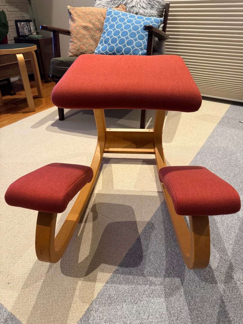 VARIABLE　balans STOKKE 北欧ノルウェー　バランスチェア