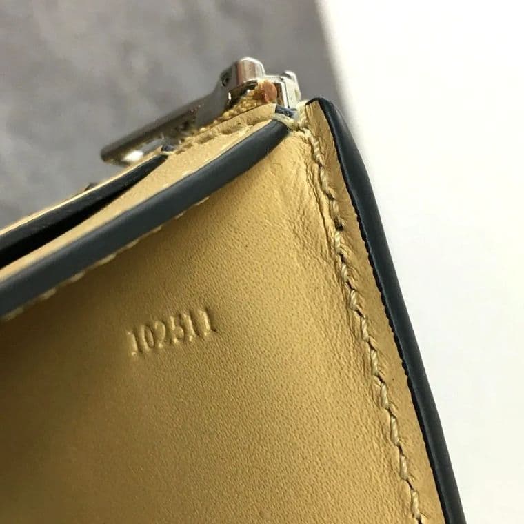 送料込み！ 未使用品 LOEWE バーティカルウォレットスモール 箱付き 378