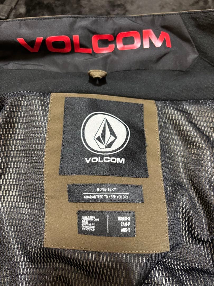 【VOLCOM】スノーボードウェア GORE-TEX