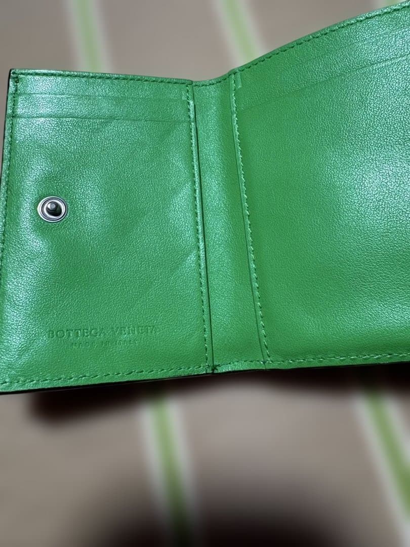BOTTEGA VENETA 黒 三つ折り財布