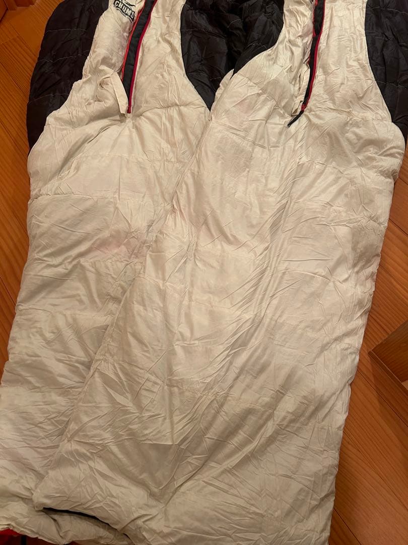 ポニョ　CHUMS ペンギンデザイン 寝袋 チャムス　シュラフ