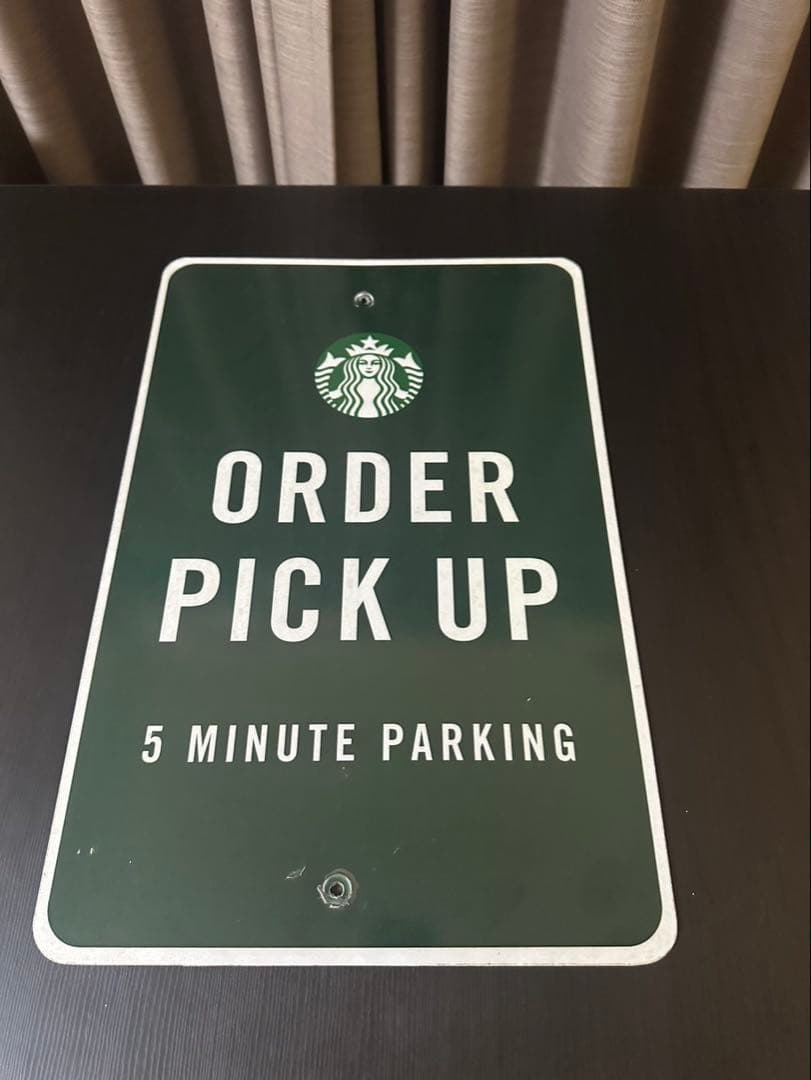 スターバックス　金属　看板