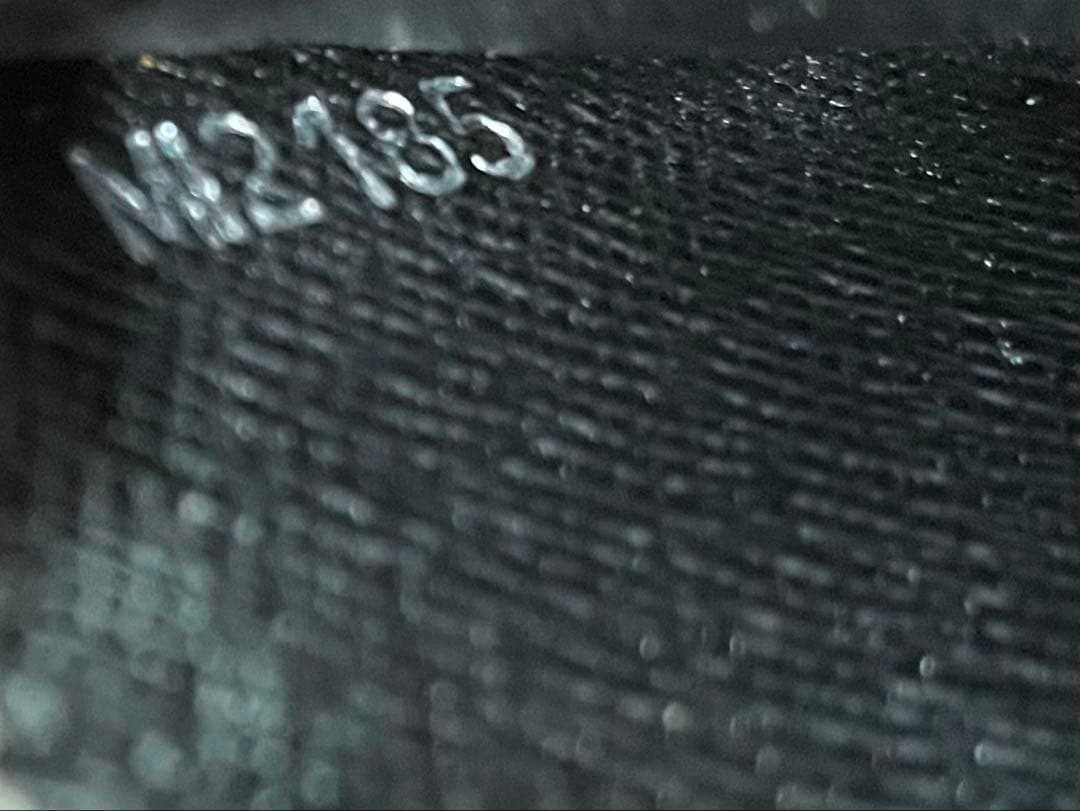 ヴィトン　エピ　ポルトフォイユクレマンス　長財布