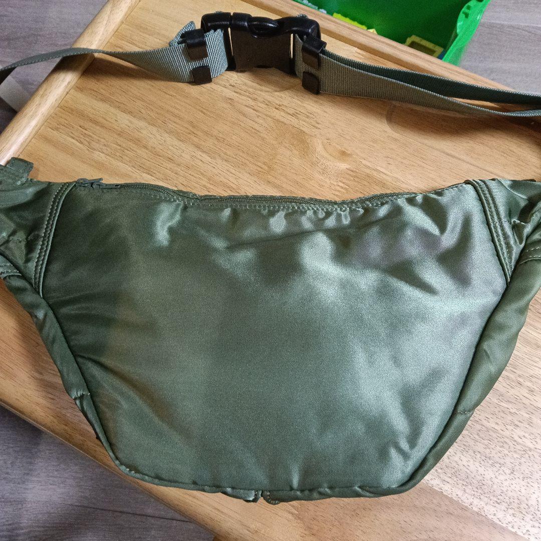 ポーター　オリーブグリーン ボディバッグ