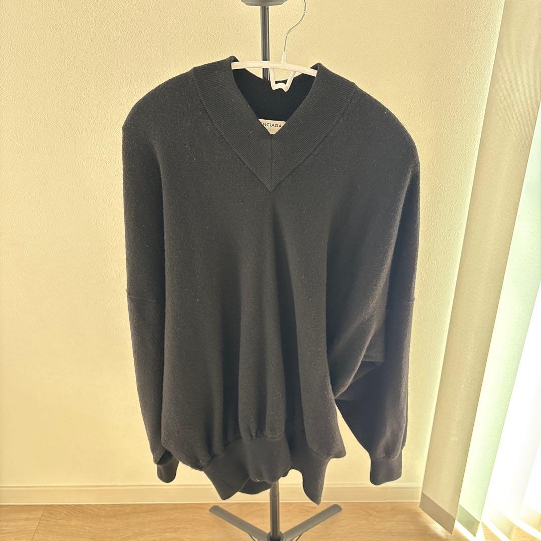 希少暖かいBALENCIAGA ウールブラック オーバーサイズニット
