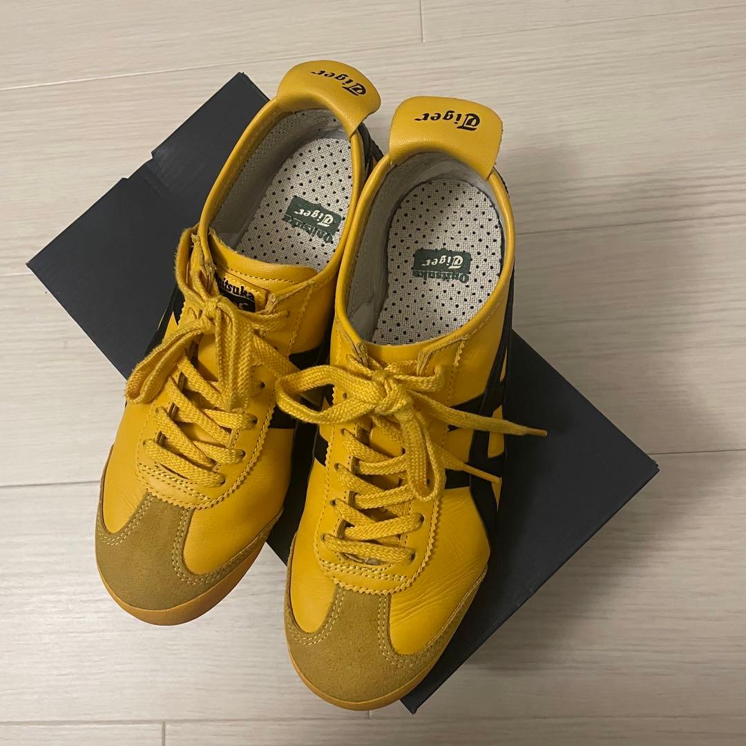 Onitsuka Tiger イエローブラック スニーカー
