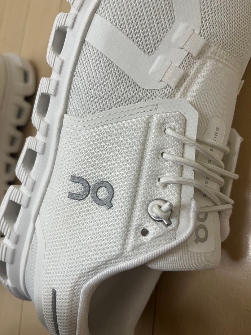 ＜On＞Cloud 6 スニーカー レディース 25cm ホワイト