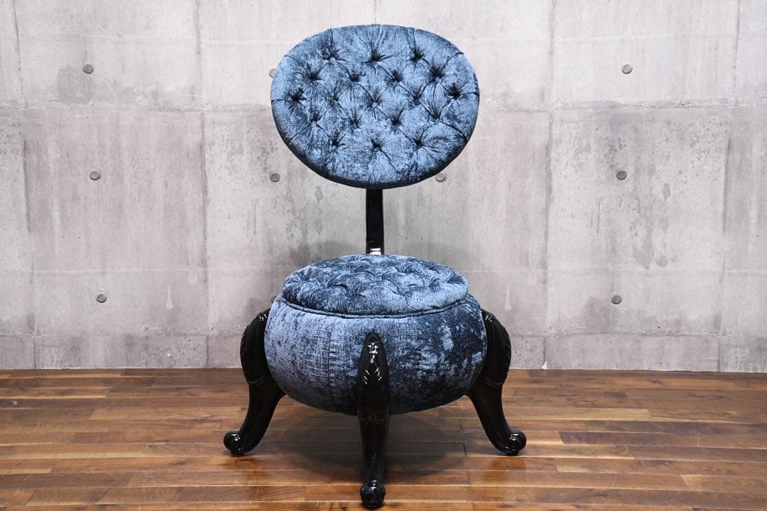 CIC35 アピス六本木 Volpi スツール 猫脚 ボタンダウン サロンチェア