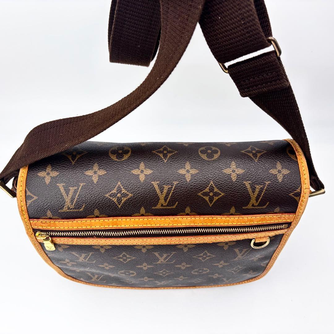 LOUIS VUITTON メッセンジャー ボスフォールPM ショルダーバッグ