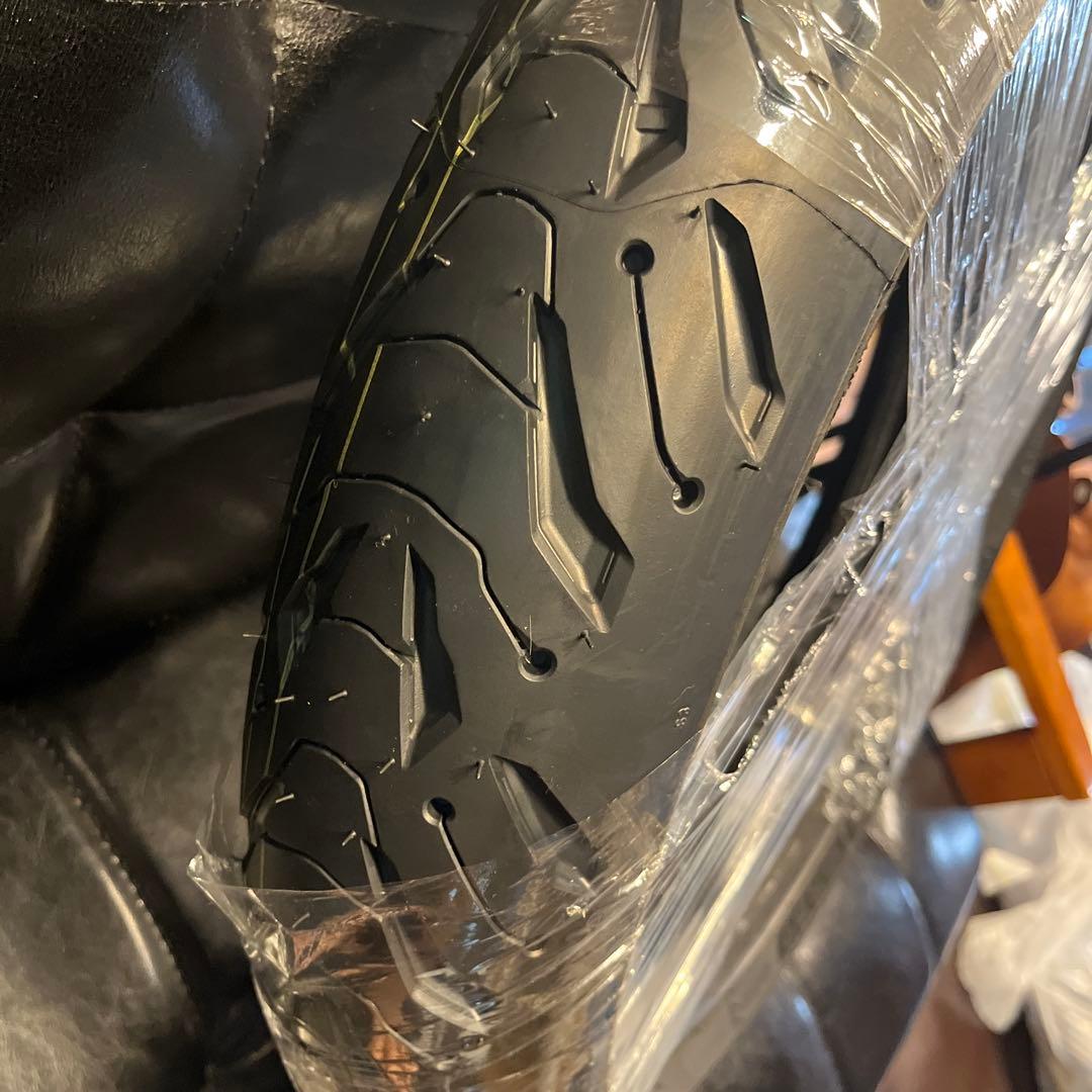 MICHELIN ROAD 6 GT 120/70 ZR 17 タイヤ