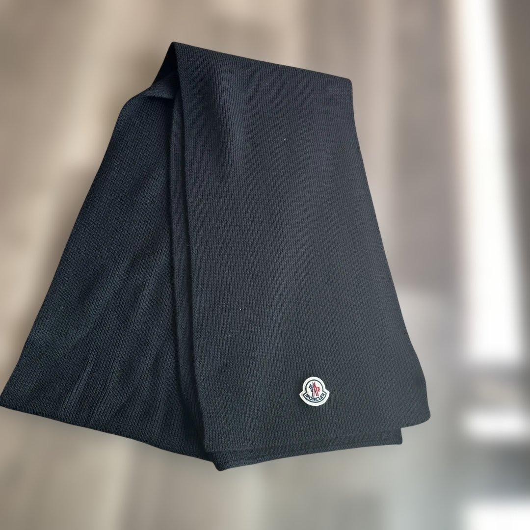MONCLER 黒 リブ編み マフラー