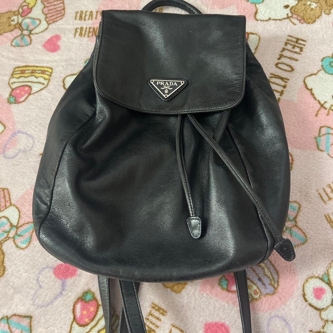 晴子　PRADA オールレザー リュック ブラック