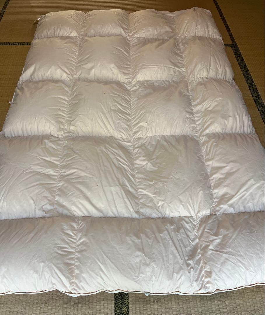 羽毛布団　145×210 シングル　 ダウン95% フェザー5% 1.2kg