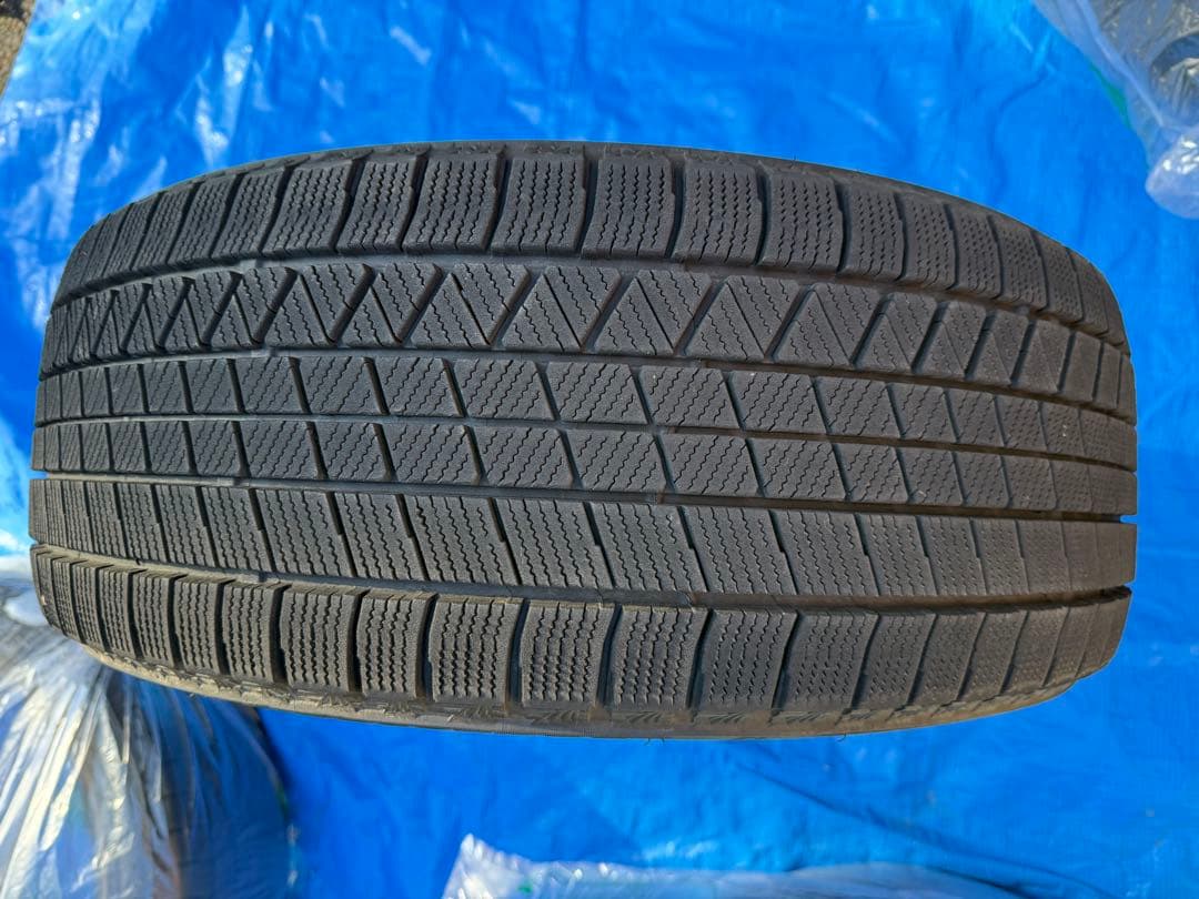 【美品】ブリジストン VRX3 235/40R19 4本セット
