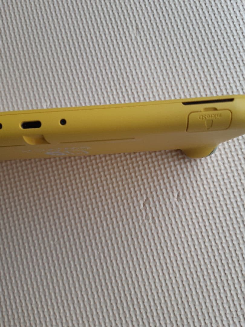 ジャンク　Nintendo Switch Lite イエロー　本体
