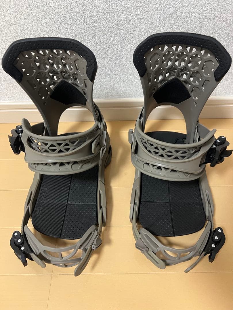 SALOMON サロモンHIGHLANDERハイランダー　S