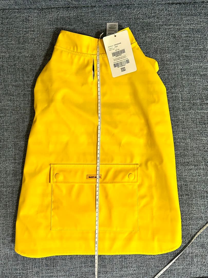 【新品未使用／日本未入荷】セントジェームス 犬服 レインコート　Lサイズ