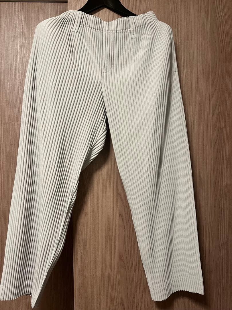 HOMME PLISSÉ ISSEY MIYAKE ストレートパンツ サイズ1
