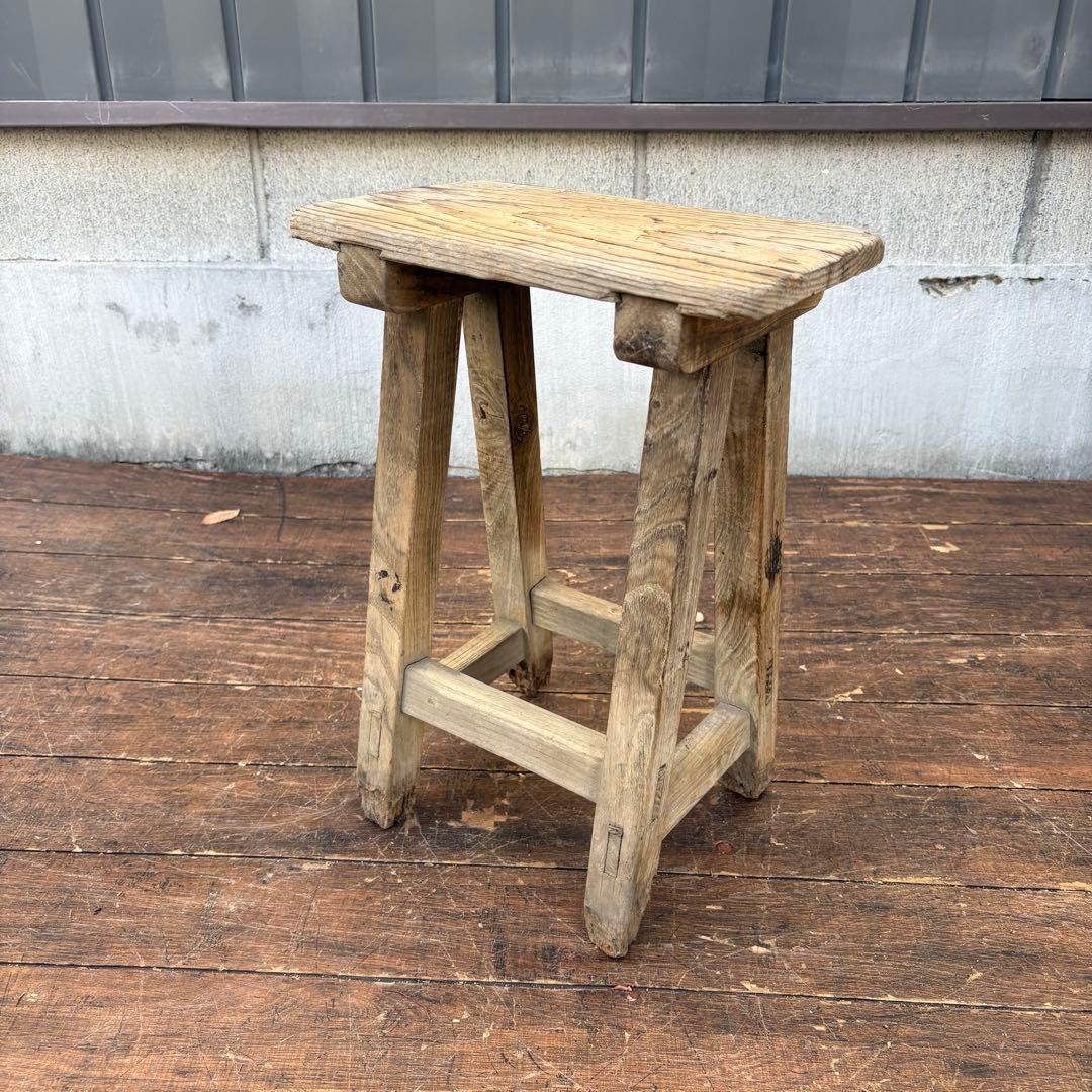 C1 昭和レトロ 古道具 無垢材 木製椅子 古材スツール 古家具 花台 腰掛け