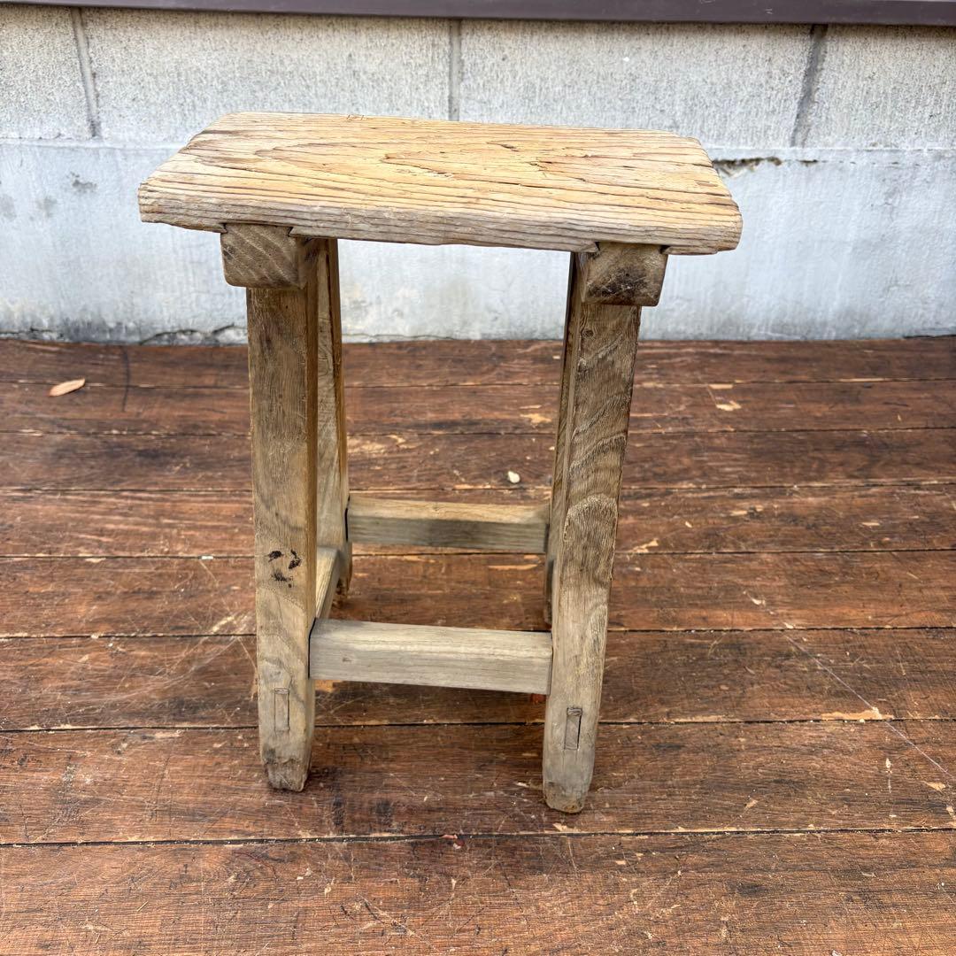 C1 昭和レトロ 古道具 無垢材 木製椅子 古材スツール 古家具 花台 腰掛け