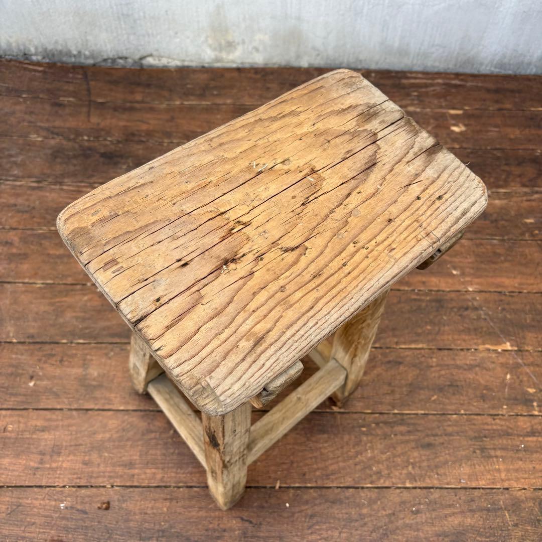 C1 昭和レトロ 古道具 無垢材 木製椅子 古材スツール 古家具 花台 腰掛け