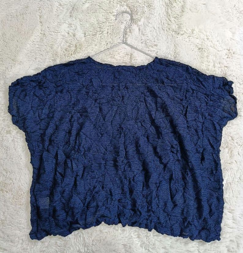 ISSEYMIYAKE me フレンチスリーブシャツ しわ×ボタン Fサイズ