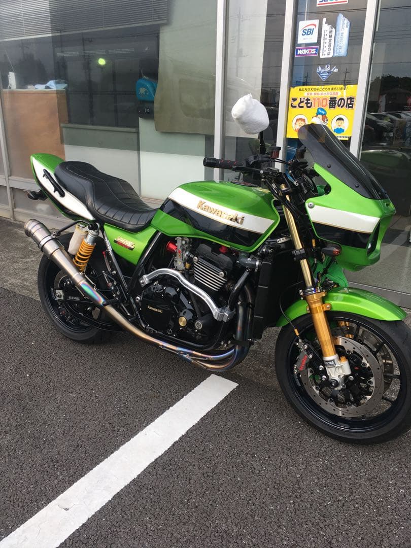 ZRX1100 ZRX1200 シート