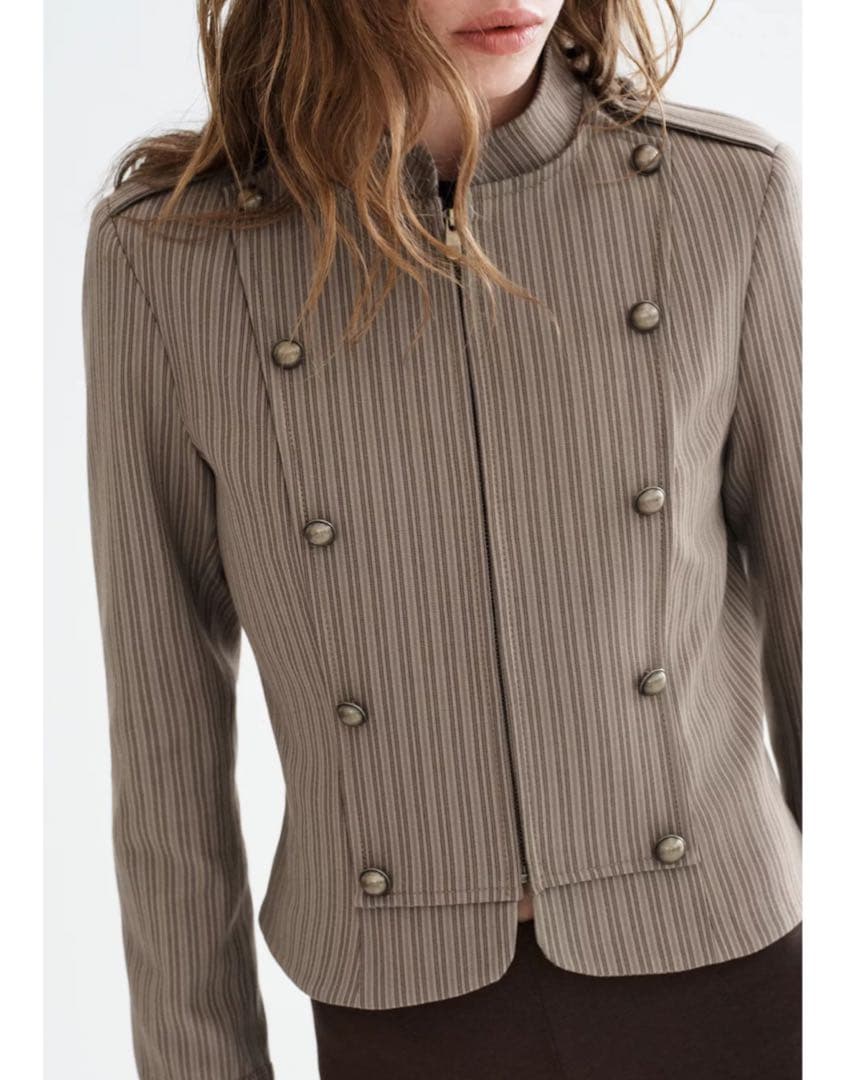 ZARA ストライプ柄フィットブレザー