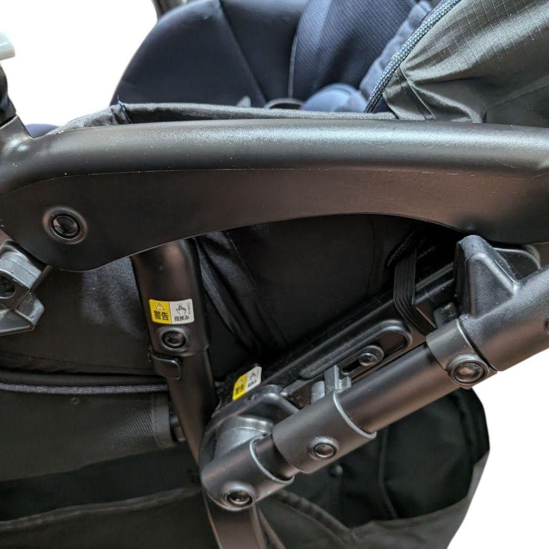 美品 アップリカ ラクーナクッションフリー 新品スペアクッション付 A B型対応