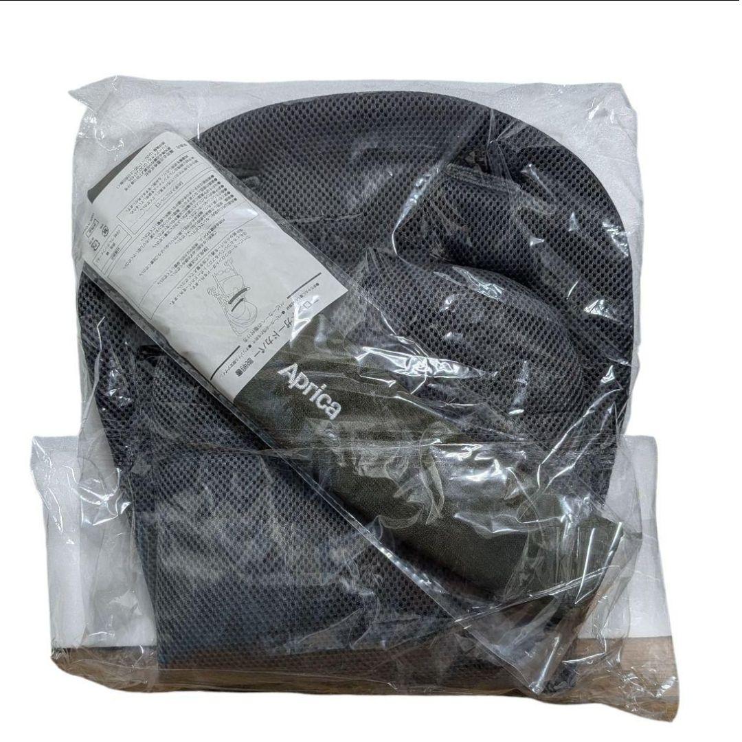 美品 アップリカ ラクーナクッションフリー 新品スペアクッション付 A B型対応