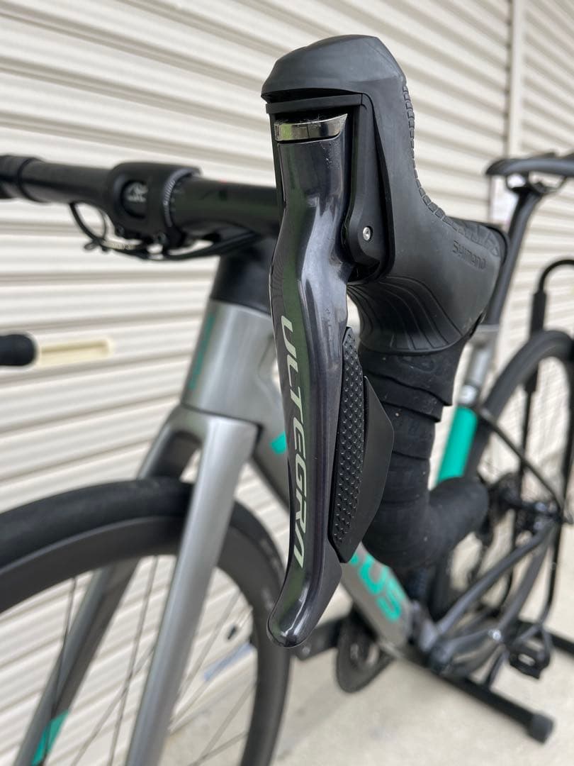FOCUS イザルコマックス ディスク9 アルテグラ Di2 XS