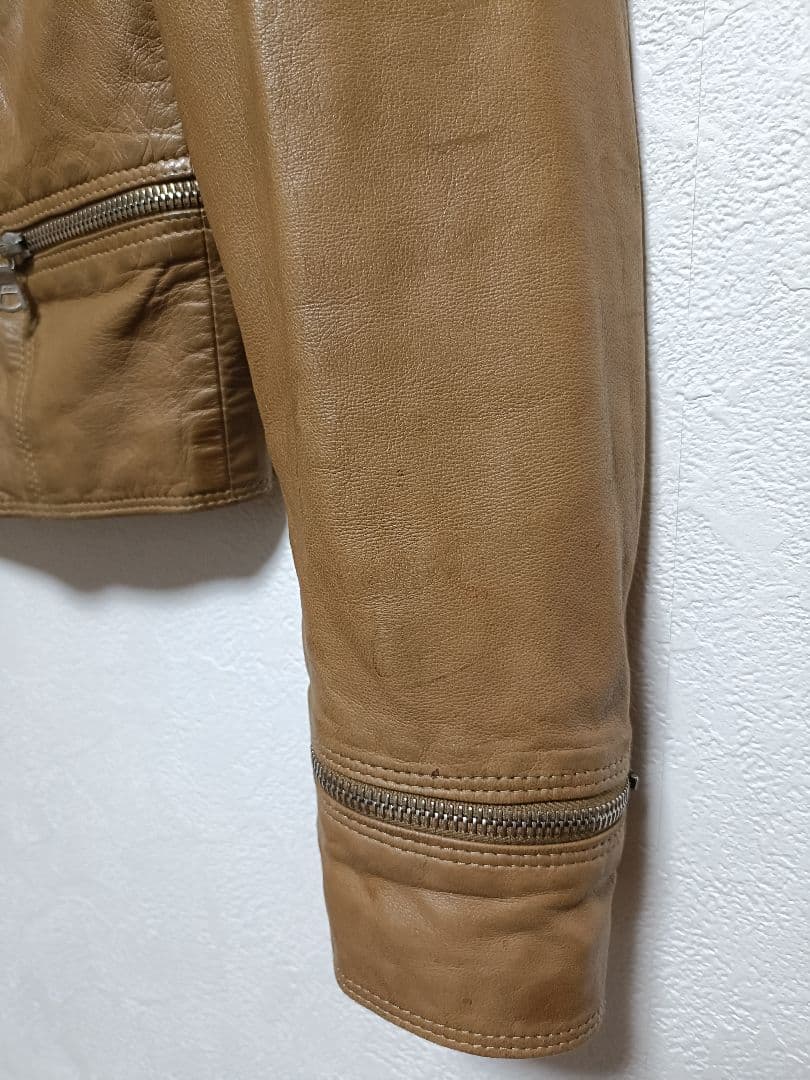 ジャンニ・ヴェルサーチ シングルレザージャケット
