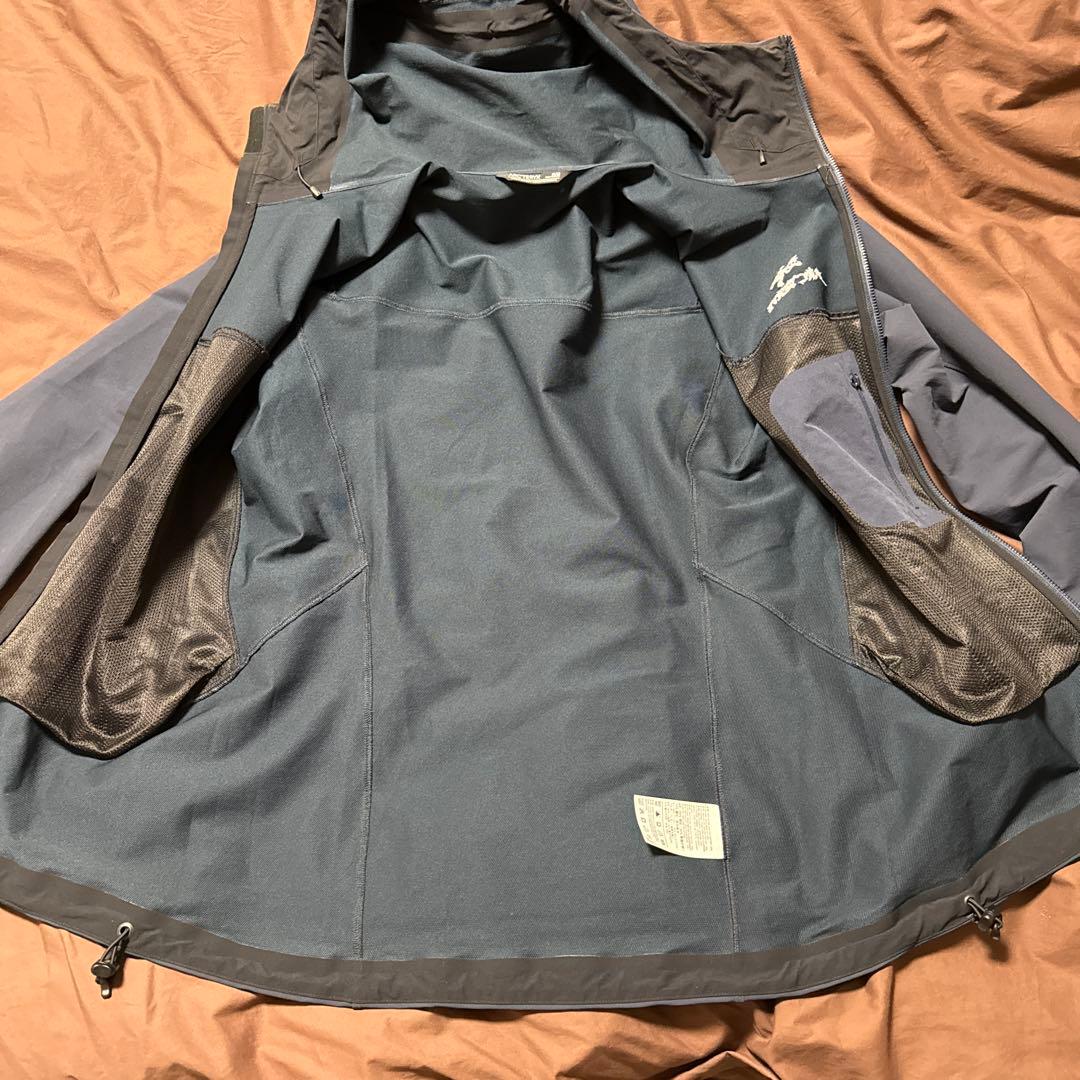 アークテリクス GAMMA LT HOODY　定価50600円　M　極美品