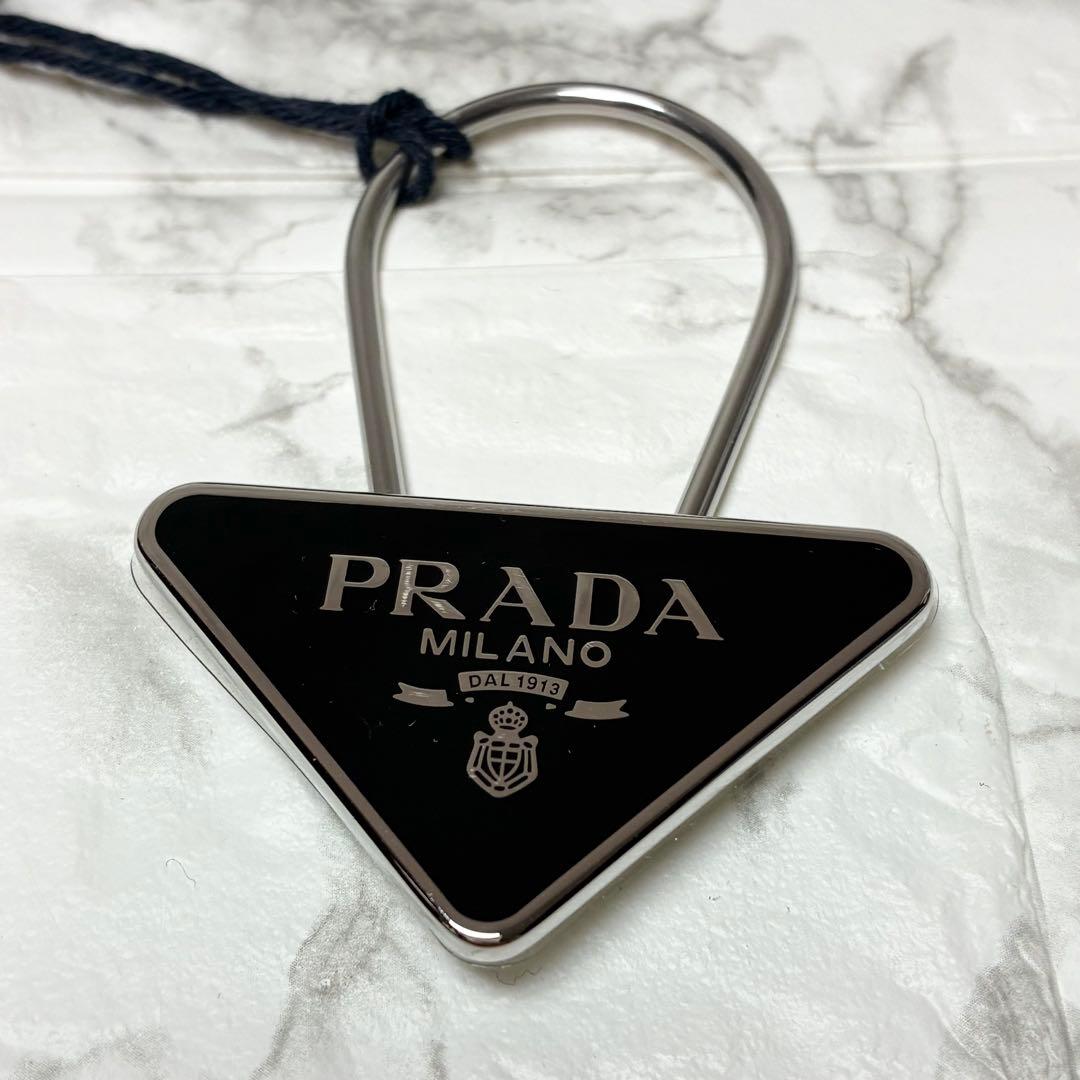 プラダ　PRADA キーリング　キーホルダー　人気商品