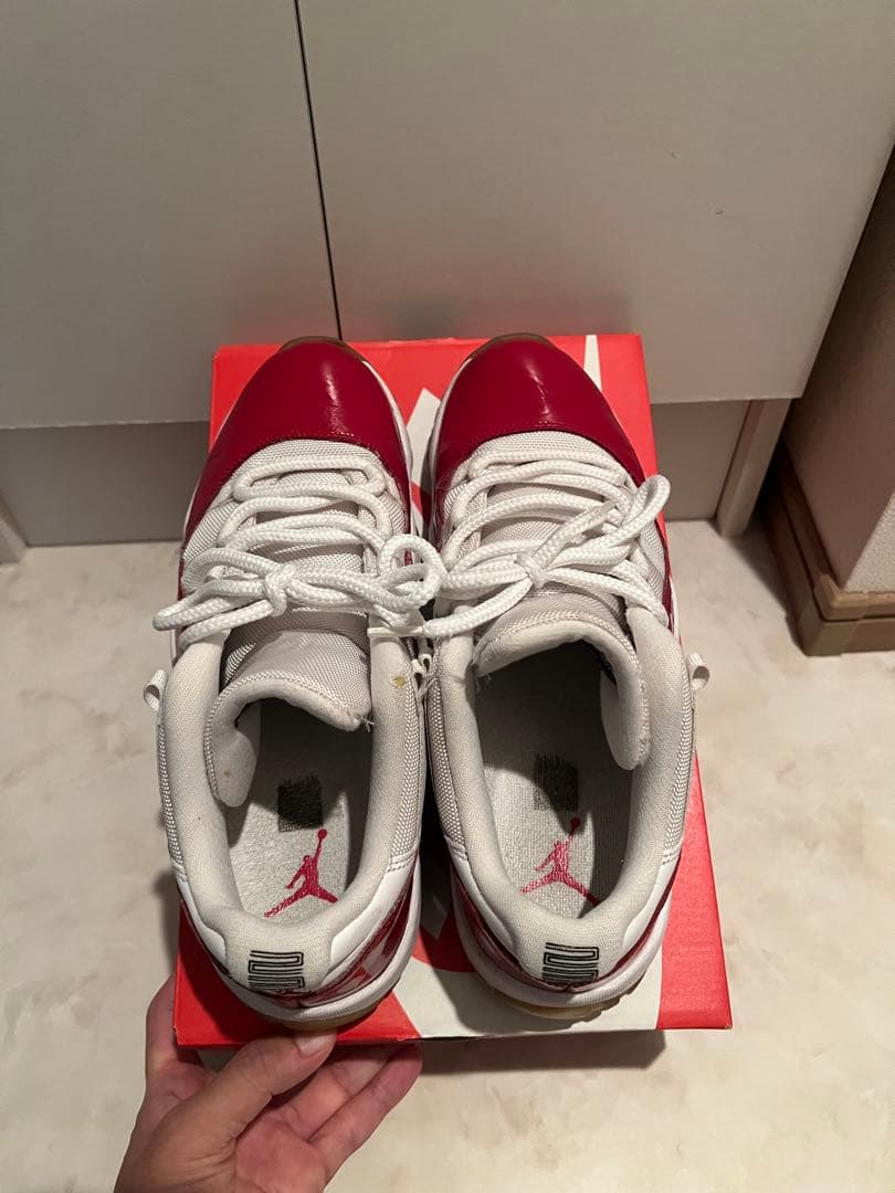 NIKE Air Jordan 11 Low ホワイト/レッド