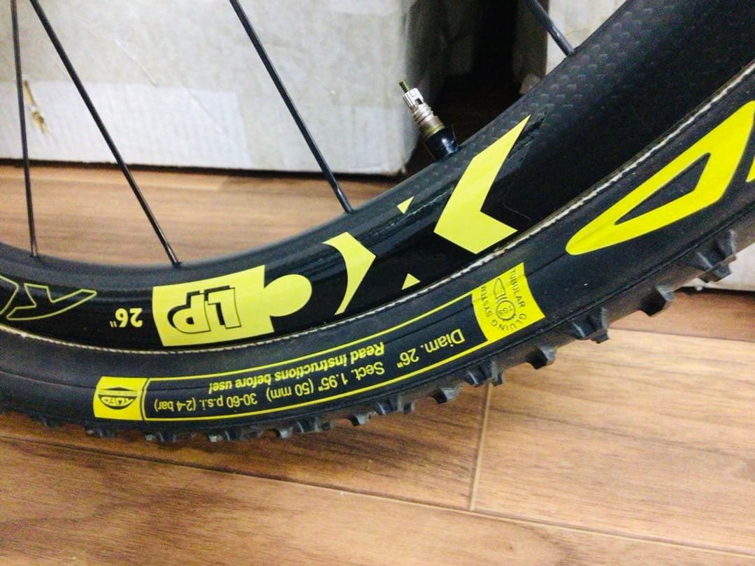 TUFO MTB 完組カーボンホイール前後セット(TU)26″XC-LP 未使用