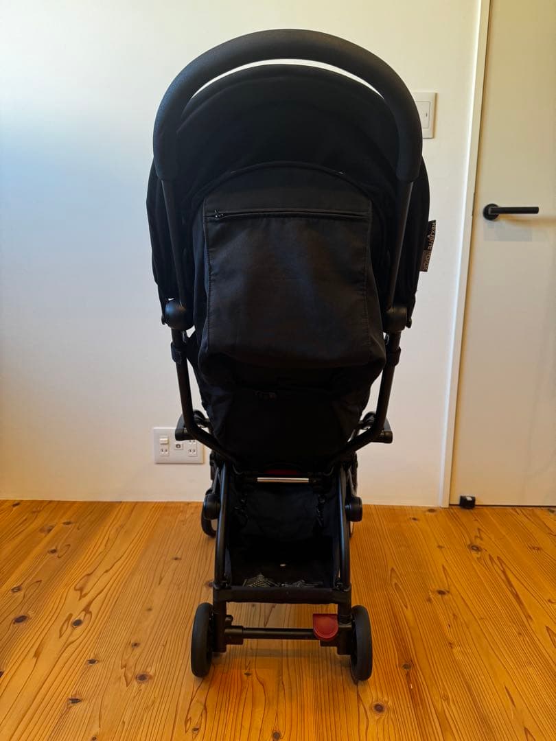 ベビーゼン ベビーカー ヨーヨープラス 6+ ブラックフレーム　レインカバー付き