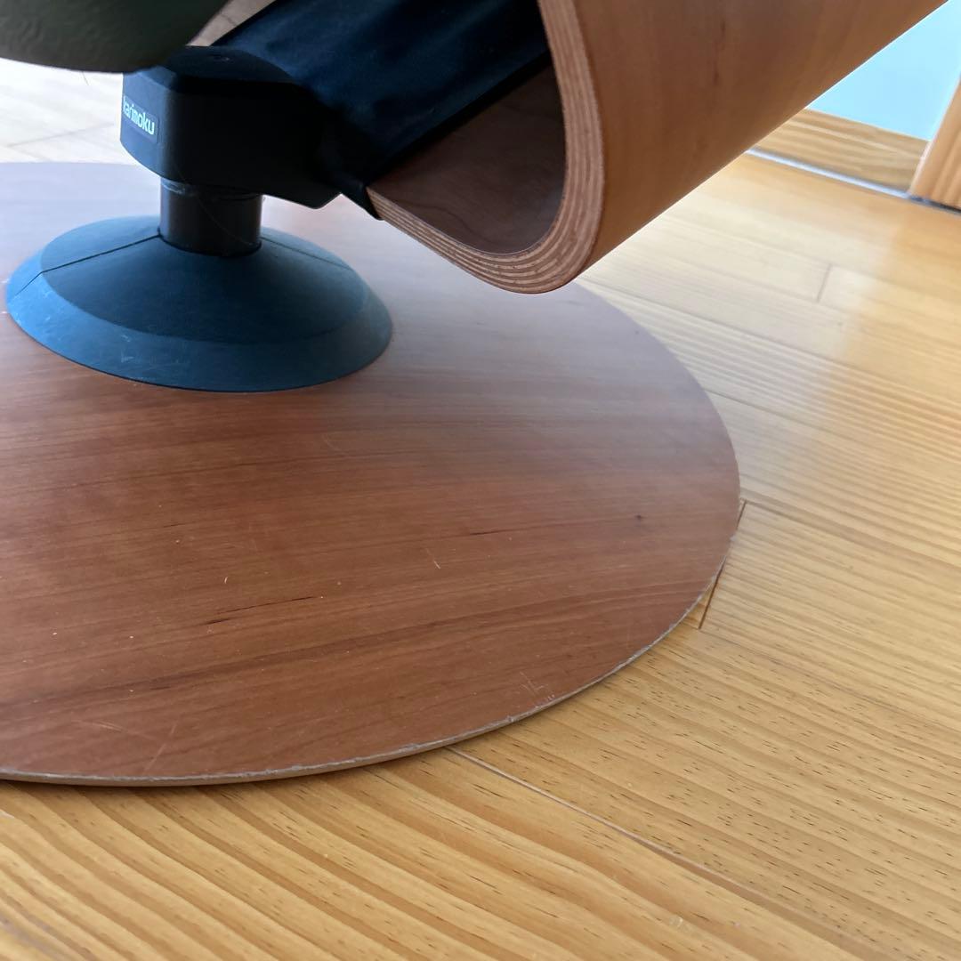 カリモク　ザファーストM