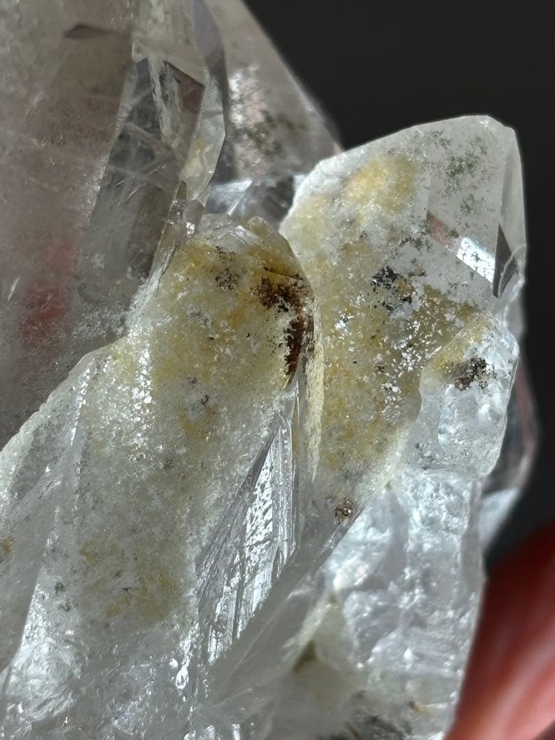 ブラジル　ゼッカデソーザ産　クリアクォーツクラスター　136g. 天然石