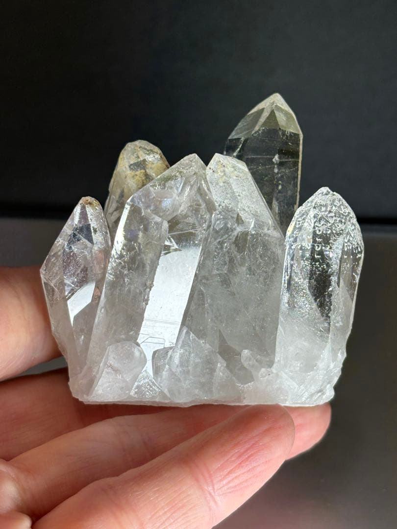 ブラジル　ゼッカデソーザ産　クリアクォーツクラスター　136g. 天然石