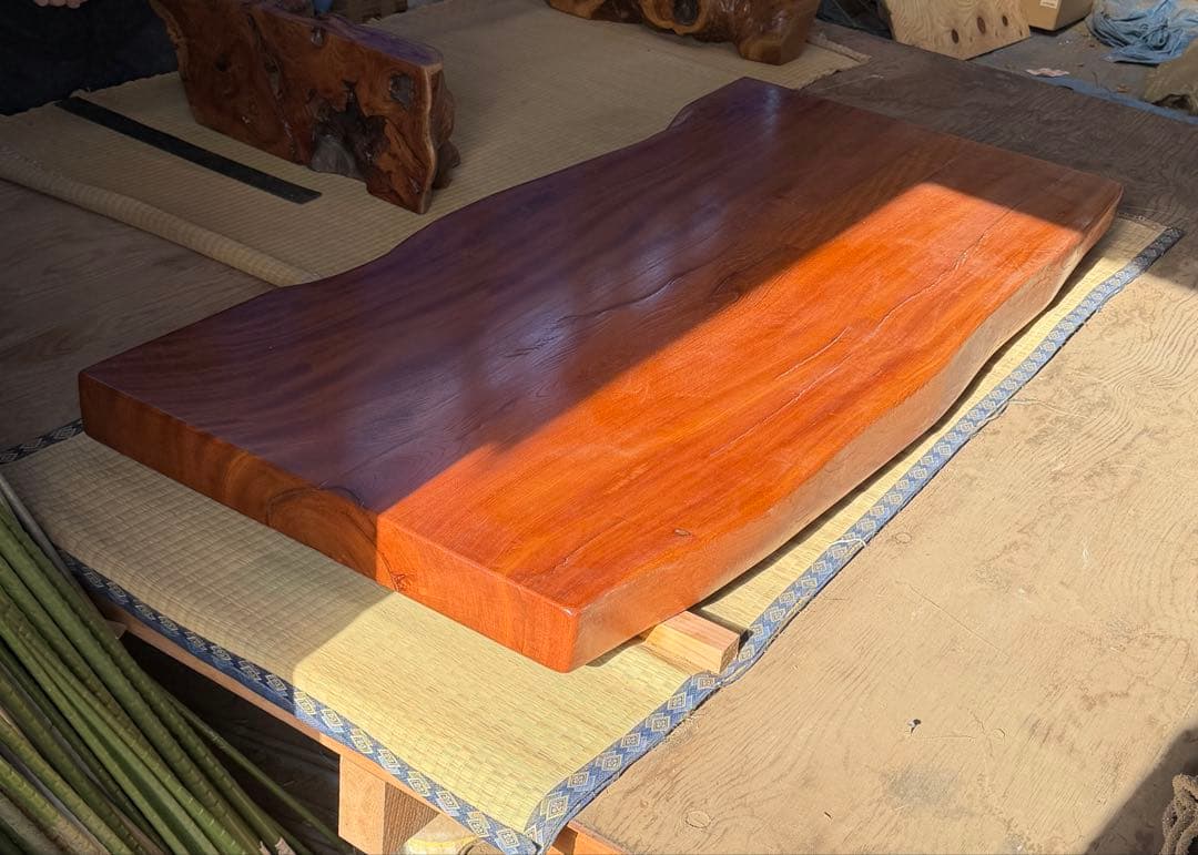一枚板欅テーブル　ローテーブル