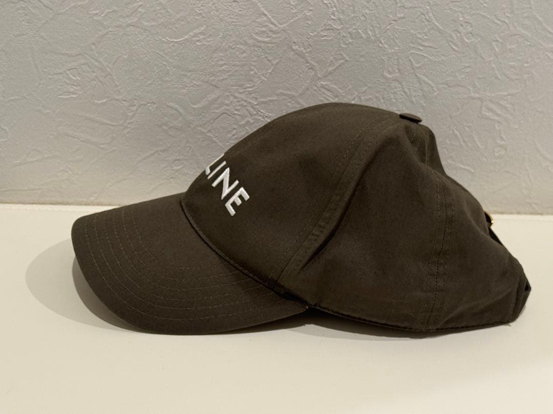 CELINE カーキ　ベースボールキャップ